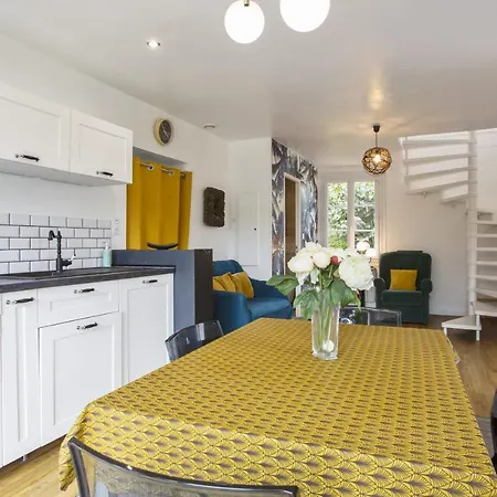 Feriehus Maison De Belcenia - - Welkeys *